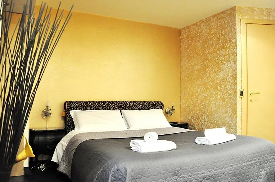 Venice Dose Suite Bed and breakfast